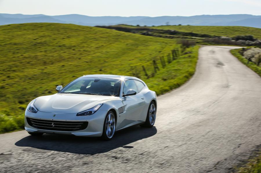  Ferrari GTC4Lusso T 2016 года  (фото 29 из 37)